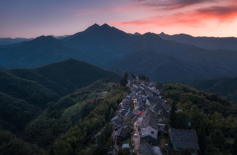黄山市必去景点推荐！黄山最好玩的10个地方，才是徽州真正的灵魂